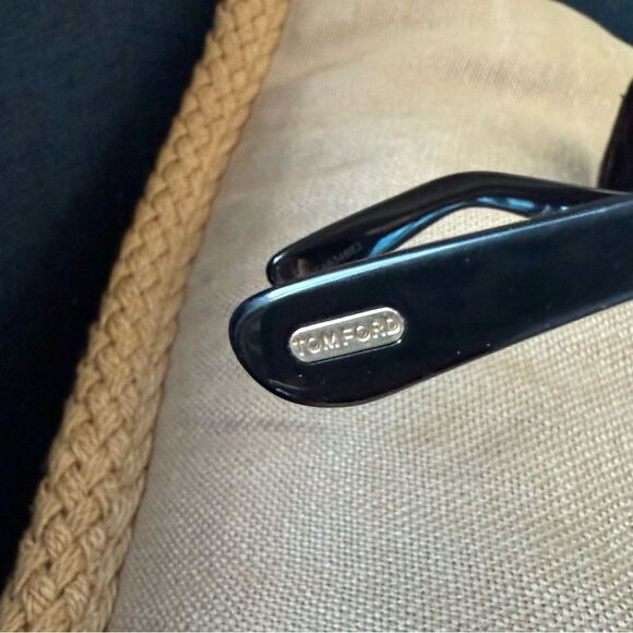 Tom Ford Tortoise Shell Sunglasses - Picture 4 of 10